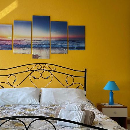 Casa Vacanze Da Roberta A Pochi Km Da Oristano Simaxis Εξωτερικό φωτογραφία