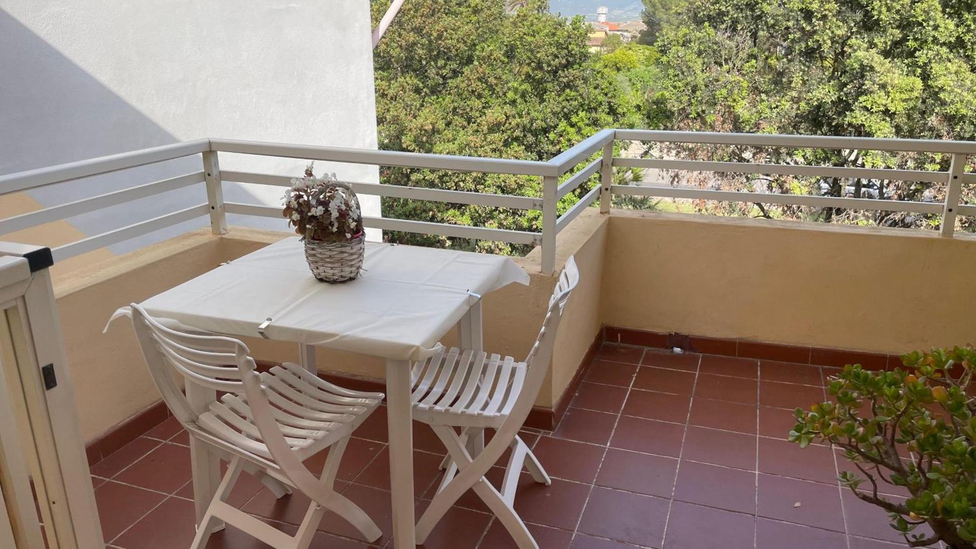 Casa Vacanze Da Roberta A Pochi Km Da Oristano Simaxis Εξωτερικό φωτογραφία
